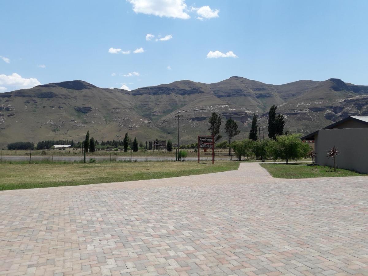 Willow Manor Clarens Exteriör bild